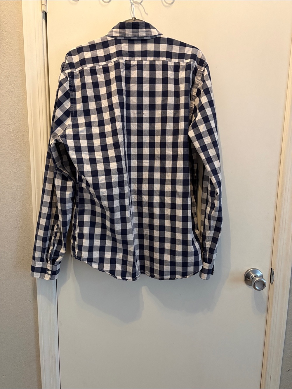 Express Men’s Navy and White Gingham Button-Down Shirt Size Large - Picture 2 of 3